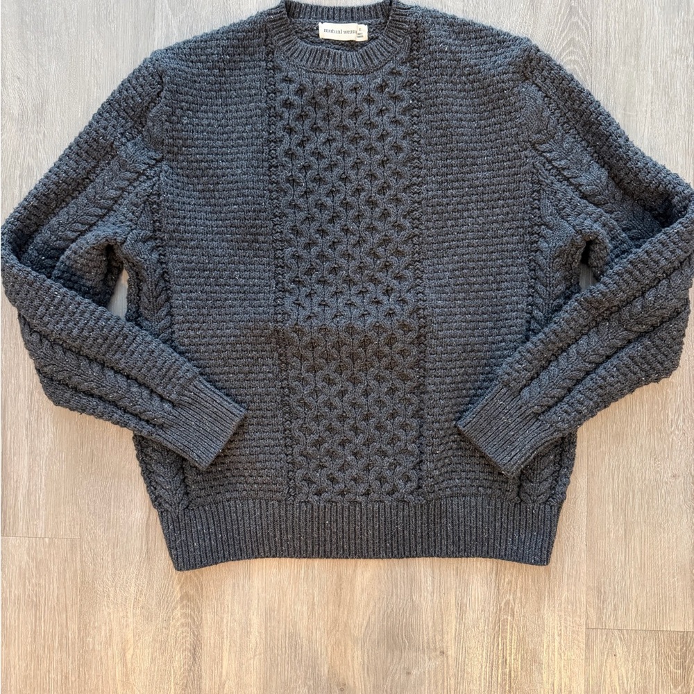 Men's Gray Sweater